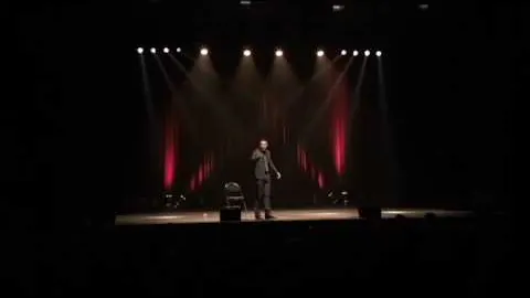 Vignette de la vidéo « Sans rancune maman, extrait » avec Omar Meftah